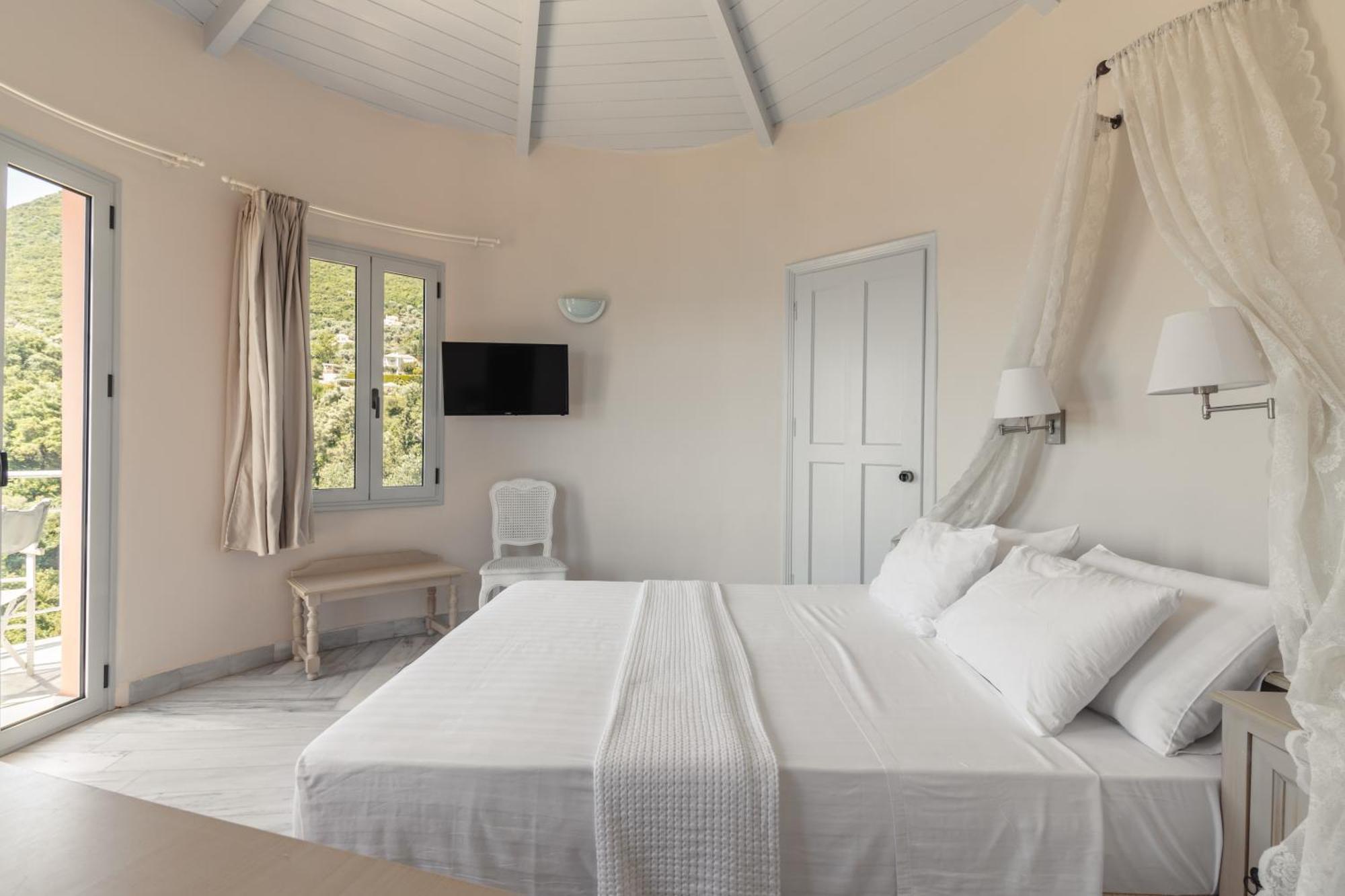 Red Tower Hotel Nikiana Ngoại thất bức ảnh